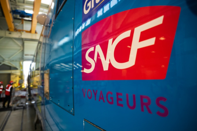 Le patron de la SNCF Jean Castex, annonce une réorganisation de la gouvernance de la filiale SNCF Voyageurs, dont l'actuel PDG Christophe Fanichet va être remplacé par deux personnes ( AFP / PATRICK HERTZOG )