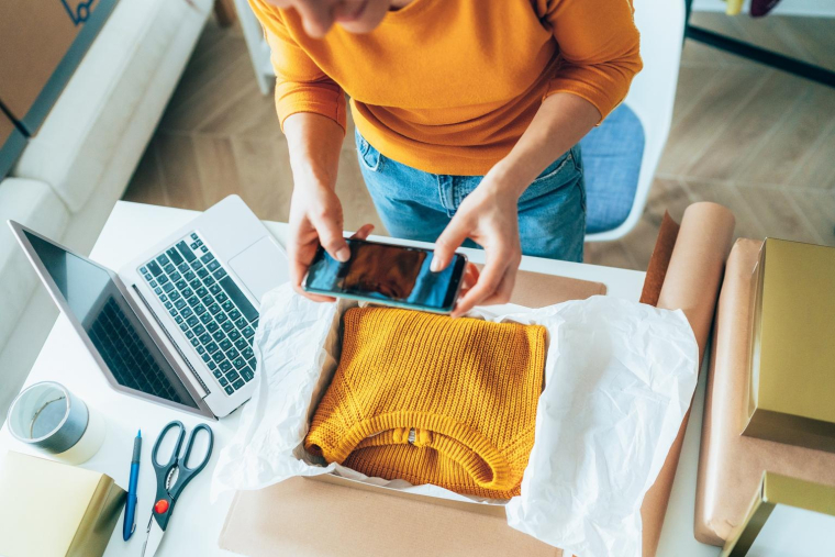 Découvrez nos astuces pour vendre vite et bien sur Vinted ou Leboncoin. ( crédit photo : Getty Images )
