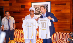 Ronaldinho à Ravenne : football, business ou les deux ?