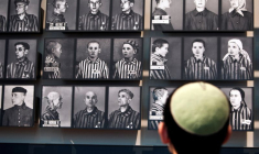 Des photos de victimes de l'Holocauste
