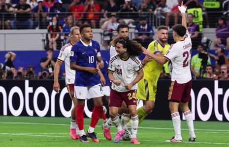 Kylian Mbappé pointe les manques des Bleus