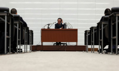 Le gouverneur de la Banque du Japon, Kazuo Ueda, participe à une conférence de presse à Tokyo