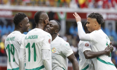 Quand Pape Thiaw doit défendre Sadio Mané