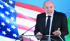 Le président brésilien Luiz Inacio Lula da Silva à l'ambassade brésilienne de Washington après une rencontre avec le président américain Donald Trump, le 7 mai 2026, aux Etats-Unis ( AFP / SAUL LOEB )