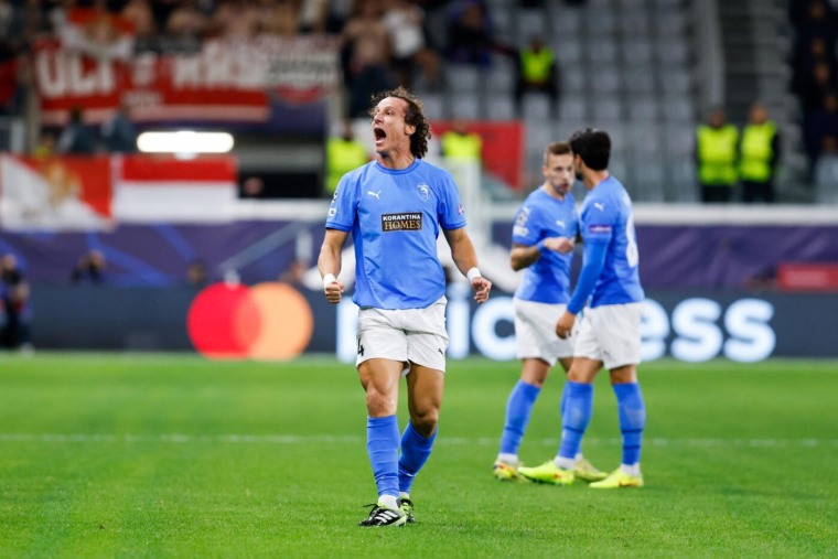 David Luiz devient le deuxième plus vieux buteur de la Ligue des champions