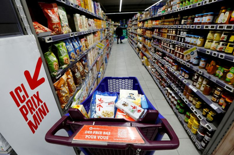 Photo d'archives d'un supermarché à Nice, en France