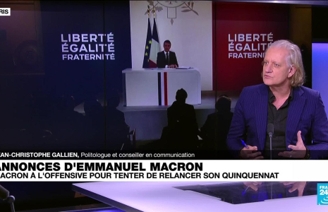 France : malgré les crises, Emmanuel Macron à l'offensive avec sa conférence de presse et son nouveau gouvernement