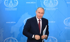 Vladimir Poutine à Moscou, en Russie, le 14 juin 2024. ( AFP / NATALIA KOLESNIKOVA )