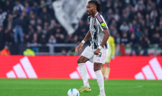 Deschamps appelle un milieu en renfort