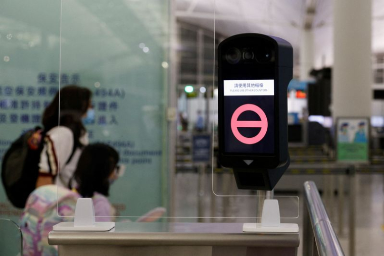 CORONAVIRUS: HONG KONG INTERDIT LES VOLS EN PROVENANCE DE FRANCE PENDANT DEUX SEMAINES