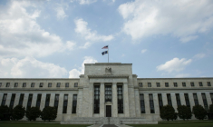 La banque centrale des Etats-Unis devrait mercredi réduire ses taux d'intérêt pour la deuxième fois consécutive, pour donner de l'élan à l'économie et soutenir le marché du travail ( AFP / ANDREW CABALLERO-REYNOLDS )