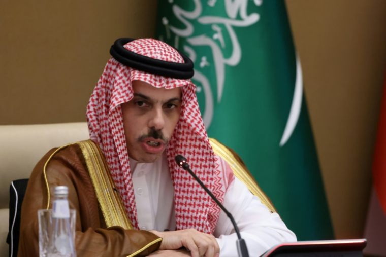 Le ministre saoudien des Affaires étrangères, Fayçal ben Farhane, le 14 mai 2025 à Ryad ( AFP / Fayez NURELDINE )