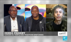 Ballaké Sissoko face à Denez Prigent, entre Kora mandingue et bombarde bretonne