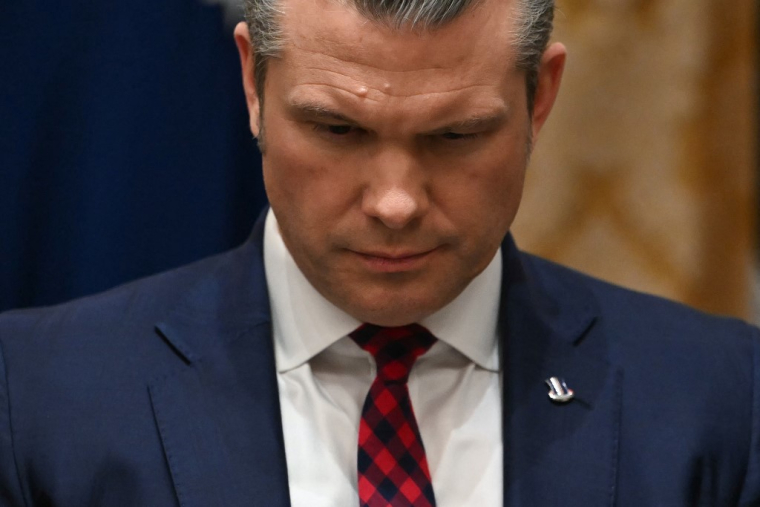 Pete Hegseth, le 2 décembre 2025, à Washington DC ( AFP / ANDREW CABALLERO-REYNOLDS )