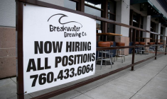 ÉTATS-UNIS : LE SECTEUR PRIVÉ A CRÉÉ PLUS D'EMPLOIS QUE PRÉVU EN NOVEMBRE, SELON ADP