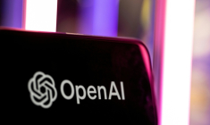 Trois chercheurs en sécurité d'OpenAI ont accusé jeudi le créateur de ChatGPT de les avoir licenciés pour avoir alerté sur les dangers de l'intelligence artificielle ( AFP / ANDREJ IVANOV )