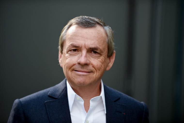 Le président du groupe L'Express, Alain Weill à Paris le 11 avril 2019. ( AFP / ERIC PIERMONT )