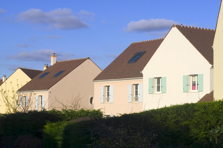 Le dispositif Pinel permet de financer une partie de l’acquisition d’un logement grâce à une réduction d’impôt crédit photo : Gilles Paire/Shutterstock / Gilles Paire