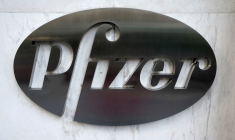 Photo d'archives du logo de Pfizer