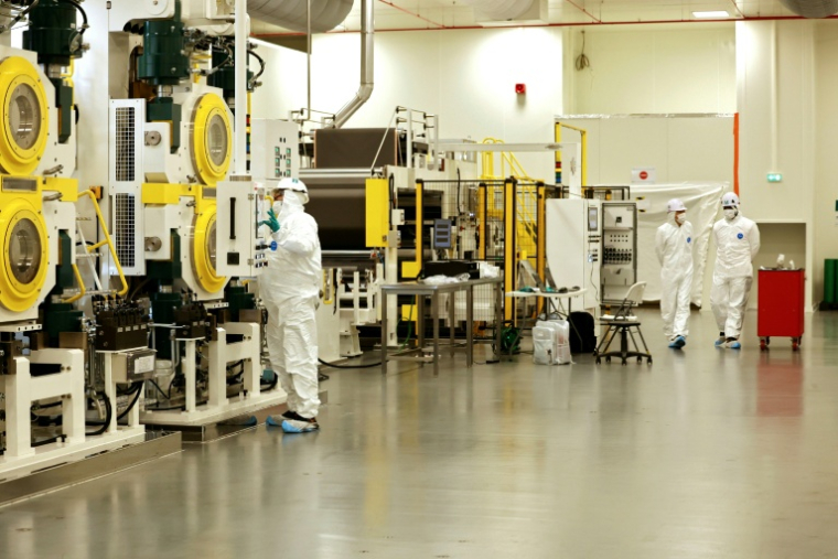 Dans l'usine de Verkor à Bourbourg, le 11 décembre 2025 ( AFP / Francois LO PRESTI )