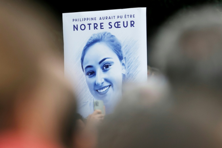 Une reconstitution judiciaire du meurtre de Philippine, 19 ans, dont le corps avait été découvert enterré dans le bois de Boulogne en 2024, est en cours ( AFP / GEOFFROY VAN DER HASSELT )