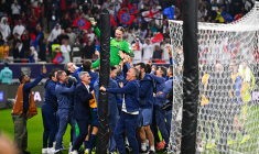 Luis Enrique invoque « le karma » pour expliquer la blessure de Safonov