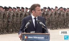 En Roumanie, Emmanuel Macron se veut ferme mais botte en touche concernant son voyage en Ukraine