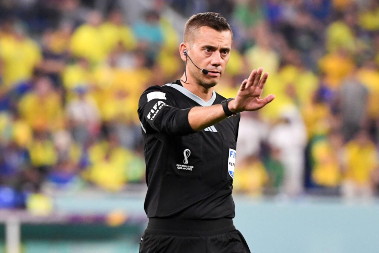 Pas de maillots devant la bouche au mondial ?