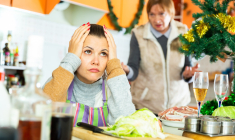 Le temps des Fêtes devrait être une période de réjouissance mais il est parfois une grande source d'anxiété car la charge qui y est associée est très élevée. (crédit: Adobe Stock)