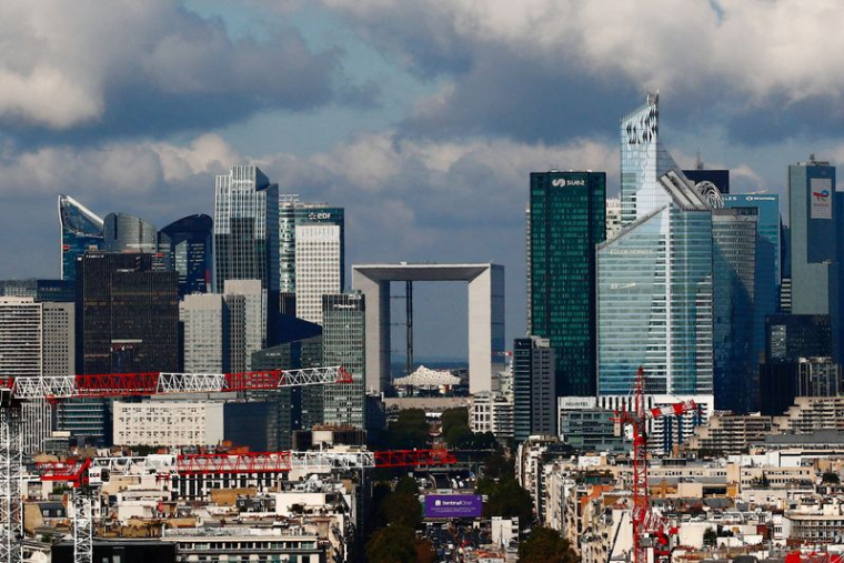 HERMITAGE DÉNONCE L'ABANDON DE SON PROJET IMMOBILIER À LA DÉFENSE