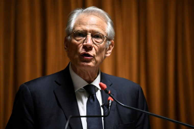 Dominique de Villepin le 27 mars 2026, à Paris ( AFP / JULIEN DE ROSA )