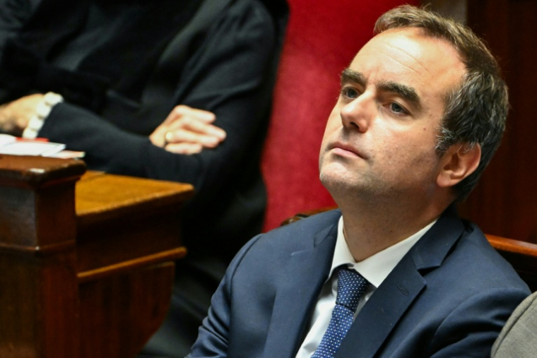 Le Premier ministre Sébastien Lecornu lors de la séance des questions au gouvernement à l'Assemblée nationale, le 28 octobre 2025 à Paris ( AFP / Bertrand GUAY )