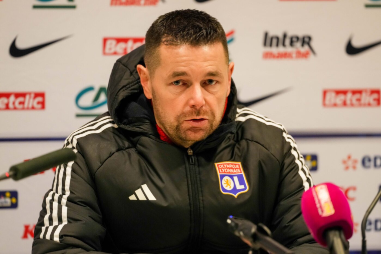 Pierre Sage sur le mercato : « Le besoin est de dégraisser »