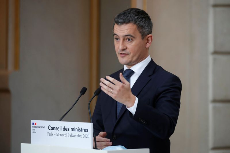 DARMANIN PROMET DE "PRÉCISER" LES DÉCRETS AUTORISANT L'ÉLARGISSEMENT DU "FICHAGE"
