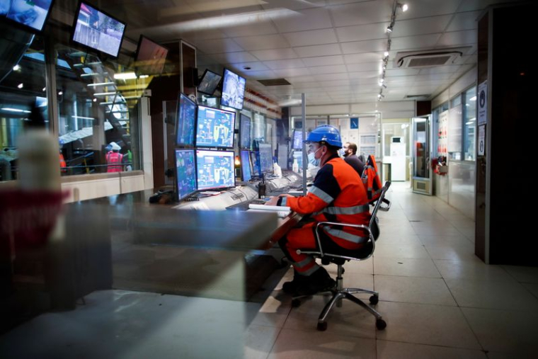 FRANCE: L'OCDE RELÈVE SA PRÉVISION DE CROISSANCE, PRÔNE UNE RÈGLE PLURIANNUELLE DE DÉPENSES