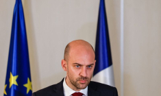 Le ministre français des Affaires étrangères, M. Barrot, en visite en Israël