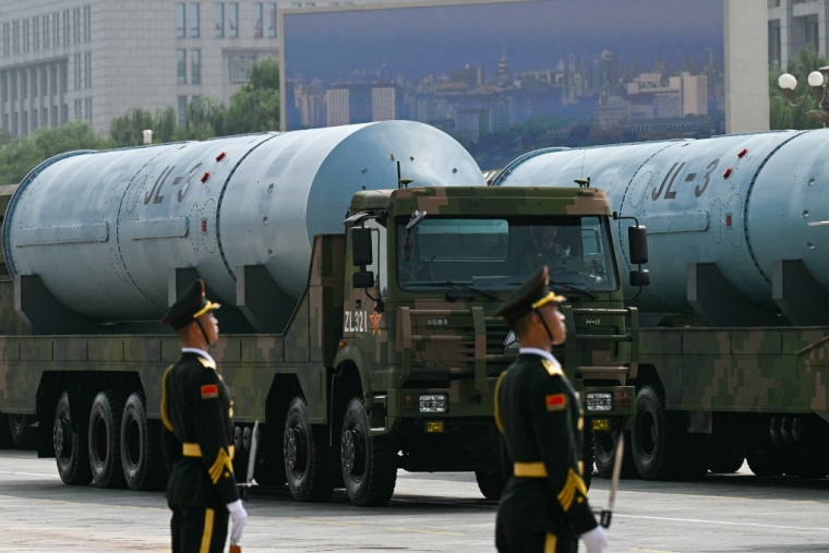 Un missile intercontinental JL-3,  présenté à Pékin, en septembre 2025 (illustration) ( AFP / GREG BAKER )