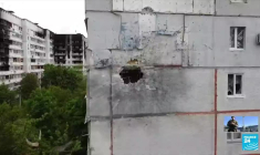 Guerre en Ukraine: Au milieu des dégâts, la vie reprend à Kharkiv