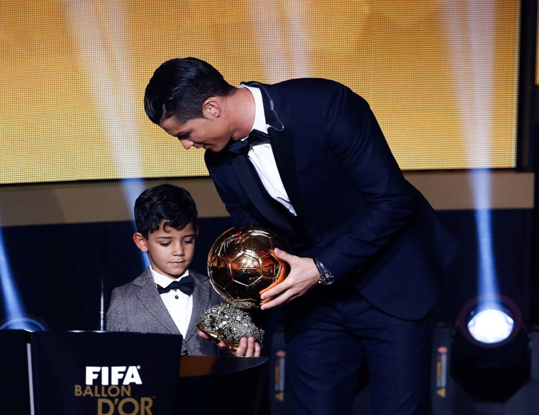 Le fils de Cristiano Ronaldo convoqué avec les U15 du Portugal