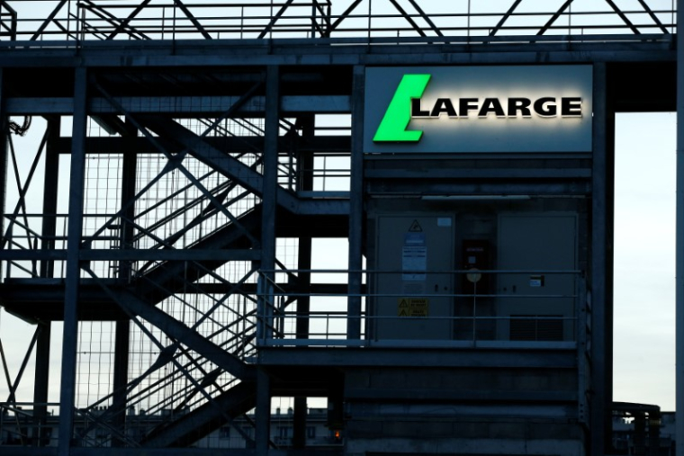 LAFARGE A DÉPENSÉ 13 MILLIONS D'EUROS POUR RESTER EN SYRIE