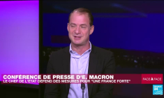 Conférence de presse d'Emmanuel Macron : le chef de l'État prône le réarmement du pays