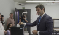 Portugal: André Ventura, chef du parti d'extrême droite Chega, vote aux élections législatives