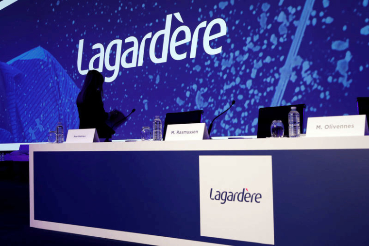 LAGARDÈRE RÉCLAME EN JUSTICE €84 MLNS AU FONDS AMBER CAPITAL