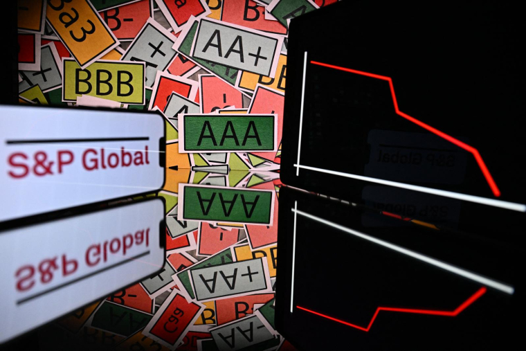 ( AFP / LIONEL BONAVENTURE )