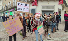 Municipales: Le Pen en visite pour soutenir la candidate à Bourg-Saint-Andéol