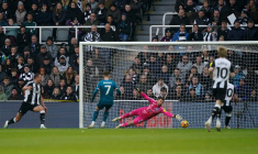 Justin Kluivert et Bournemouth mettent Newcastle à genoux !