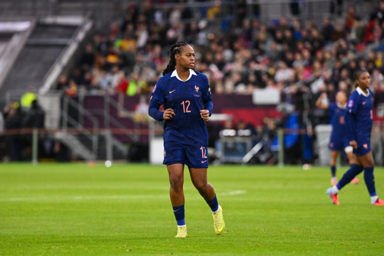 Katoto quitte le groupe des Bleues