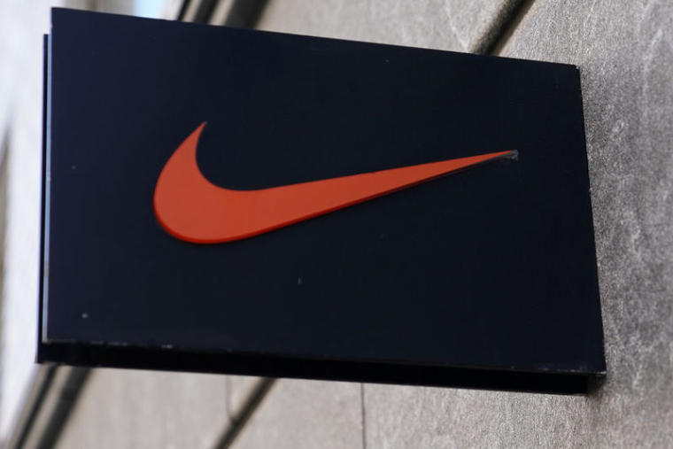 NIKE BAT LE CONSENSUS MAIS DÉÇOIT AVEC SES MARGES