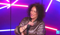 Roga Roga, les lumières du suprême lampadaire