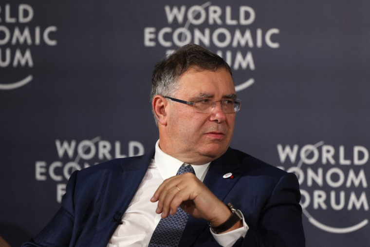 Patrick Pouyanné à Riyad, en Arabie saoudite, le 28 avril 2024. ( AFP / FAYEZ NURELDINE )